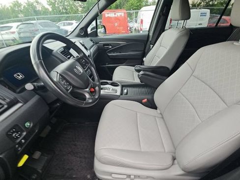 Used 2019 Honda Passport EX-L image 3
