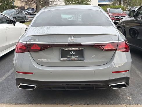 Used 2025 Mercedes-Benz E 350 Sedan image 5