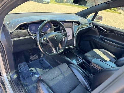 Used 2018 Tesla Model X 100D AWD/4WD image 15