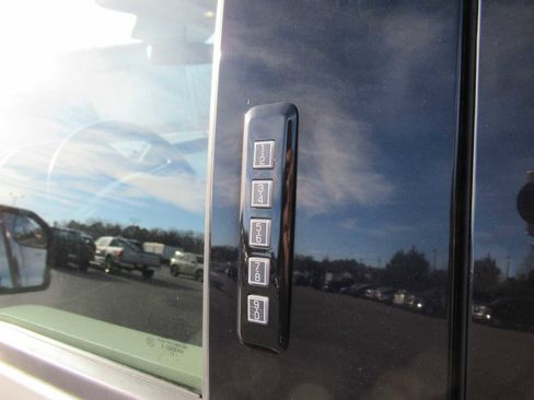 Used 2018 Ford F150 XLT w/ Equipment Group 302A Luxury image 22