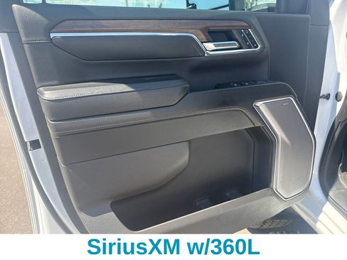 Used 2024 Chevrolet Silverado 2500 High Country w/ High Country Premium Package AWD/4WD image 13
