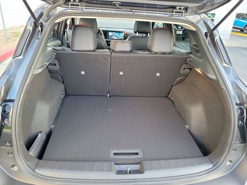 New 2026 Nissan Kicks SR w/ SR Premium Package FWD image 14