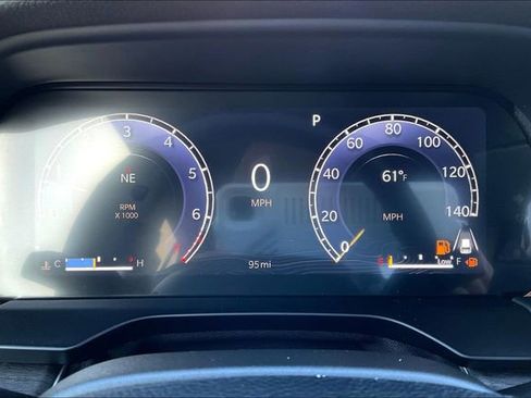 New 2024 Jeep Grand Cherokee Limited w/ Black Appearance Package image 20