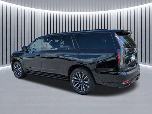 Used 2021 Cadillac Escalade ESV Sport w/ Driver Assist Tech Package image 7