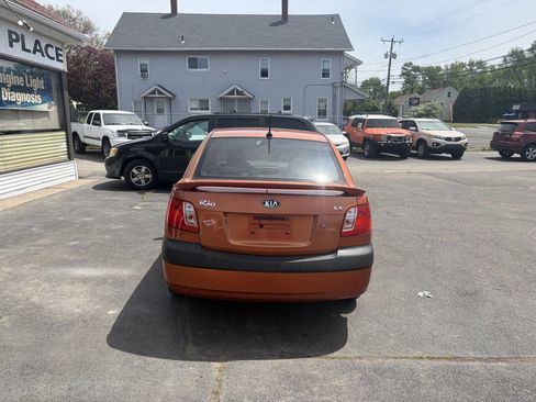 Used 2009 Kia Rio SX w/ PWR Pkg FWD image 5