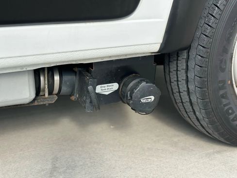 Used 2021 RAM ProMaster 2500 image 49