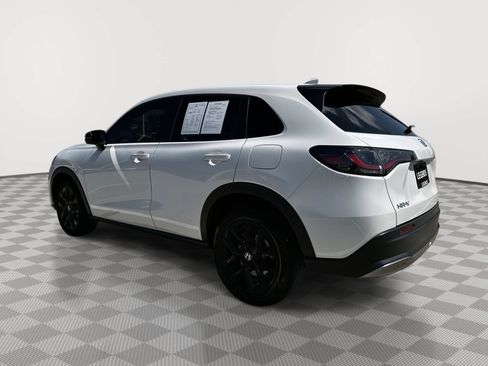 Certified 2024 Honda HR-V Sport image 4