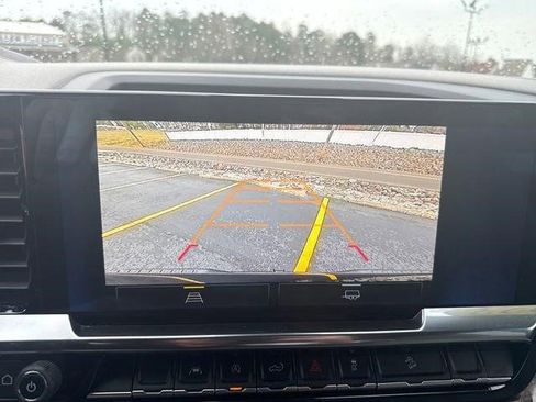 Certified 2023 Chevrolet Silverado 1500 LT Trail Boss image 17