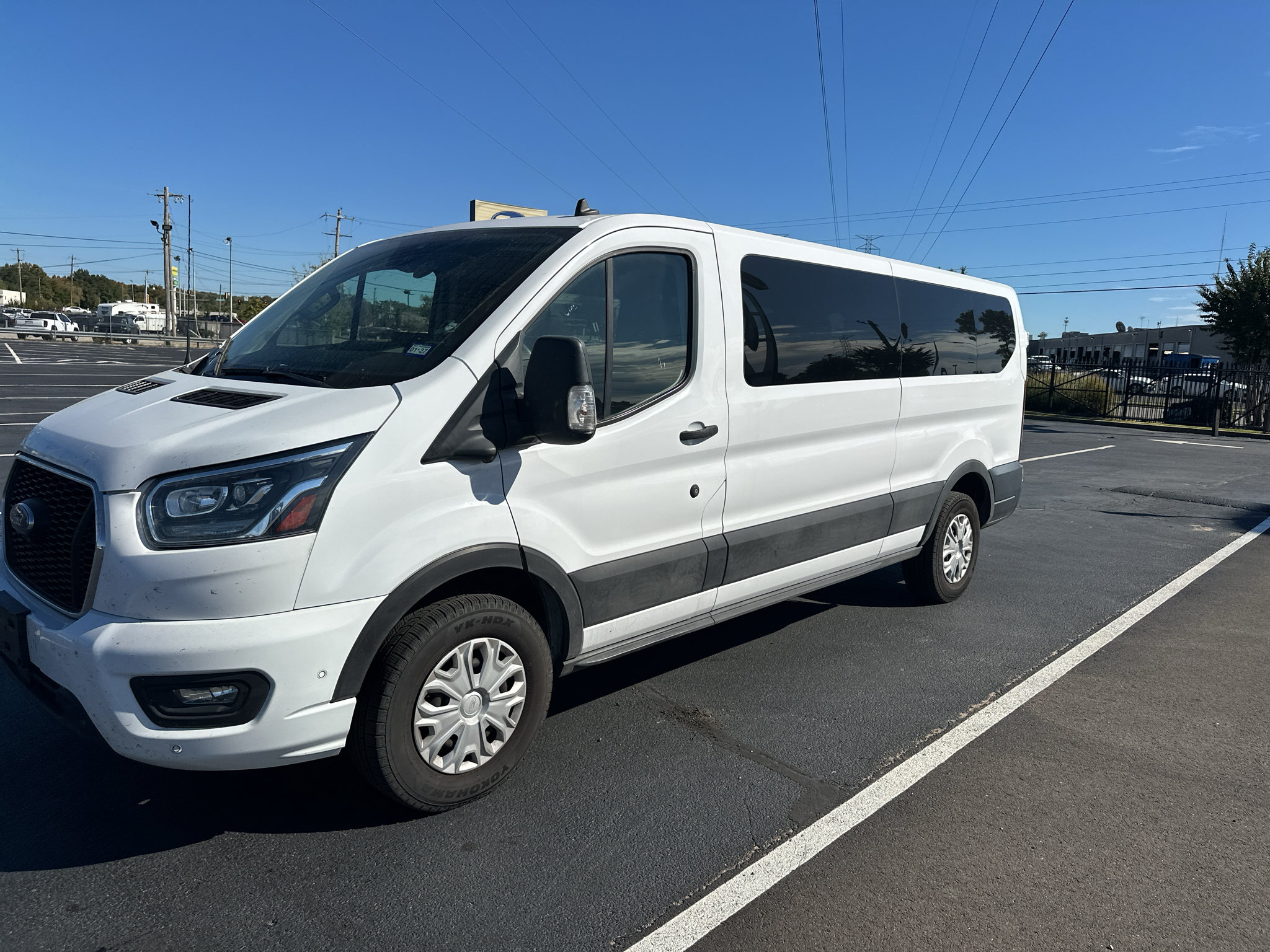 Used 2023 Ford Transit 350 XLT RWD image 1