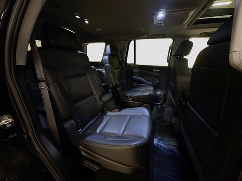 Used 2017 GMC Yukon SLT w/ Open Road Package image 38