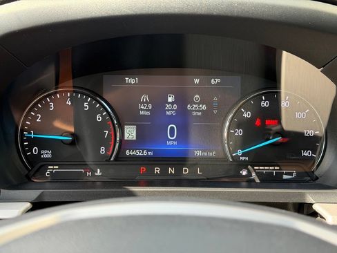 Used 2023 Ford Explorer XLT w/ Equipment Group 202A AWD/4WD image 15