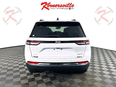 New 2025 Jeep Grand Cherokee Limited image 6