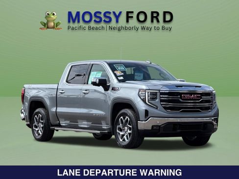 Used 2023 GMC Sierra 1500 SLT w/ SLT Premium Plus Package AWD/4WD image 2