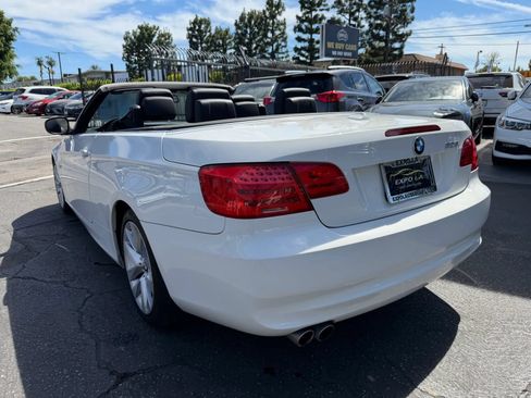 Used 2013 BMW 328i Convertible RWD image 27