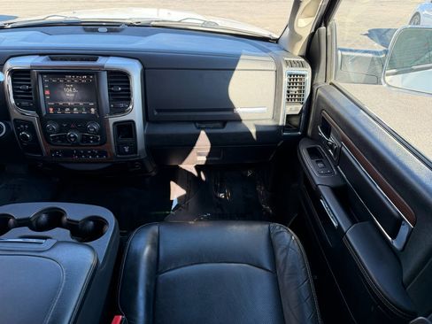 Used 2014 RAM 2500 Laramie image 23