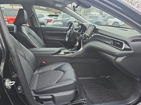 Certified 2023 Toyota Camry SE image 11
