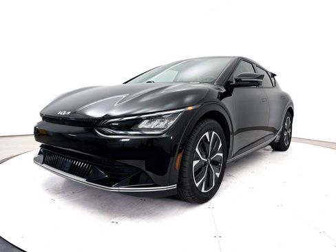 Used 2023 Kia EV6 Wind w/ Wind Technology Package RWD image 14