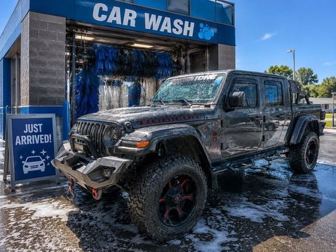 Used 2020 Jeep Gladiator Rubicon AWD/4WD image 1