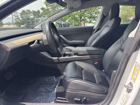 Used 2019 Tesla Model 3 Standard Range Plus RWD image 26