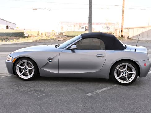 Used 2006 BMW Z4 3.0si RWD image 4