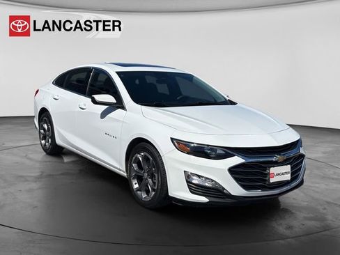 Used 2024 Chevrolet Malibu LT FWD image 1