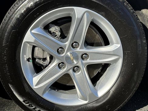 Certified 2024 Chevrolet Malibu LS image 8