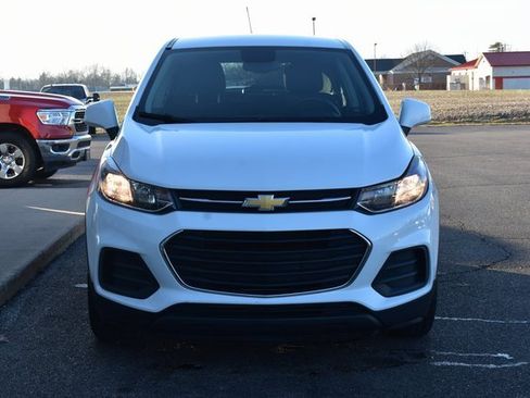 Used 2020 Chevrolet Trax LS w/ Tint and Cruise Package image 8