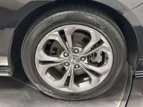 Certified 2023 Honda Accord EX-L image 17