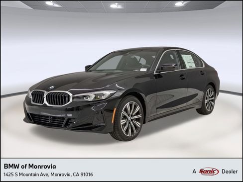 New 2026 BMW 330i Sedan w/ Convenience Package RWD image 1