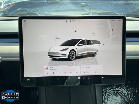 Used 2023 Tesla Model 3 Standard Range image 42