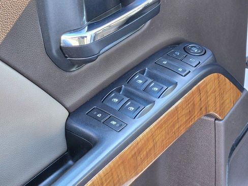 Used 2015 GMC Sierra 2500 SLT image 19