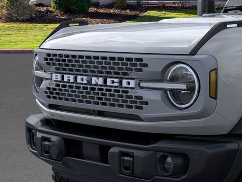 New 2026 Ford Bronco Badlands AWD/4WD image 19