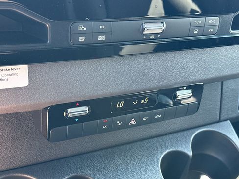 New 2025 Mercedes-Benz Sprinter 2500 image 23