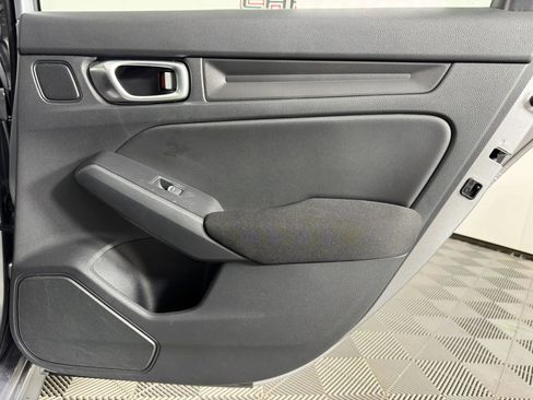 Used 2023 Honda Civic LX image 38