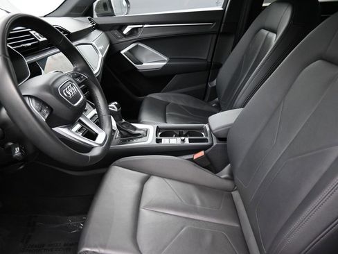 Used 2025 Audi Q3 2.0T Premium AWD/4WD image 13
