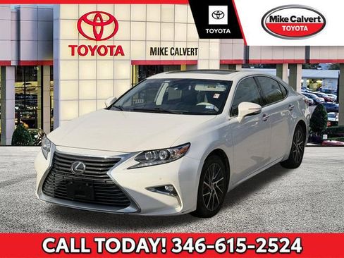 Used 2018 Lexus ES 350 w/ Luxury Package w/Wood Trim image 1
