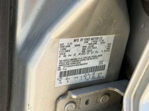 Used 2006 Ford F350 XLT AWD/4WD image 13