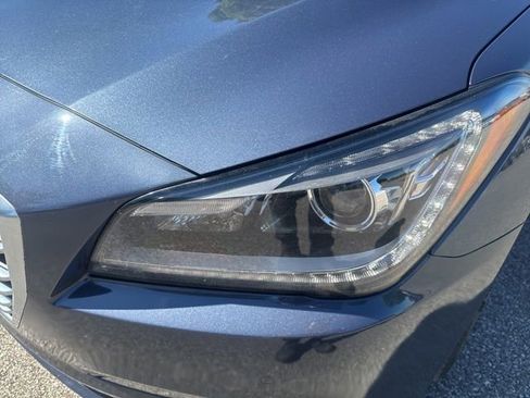 Used 2016 Hyundai Genesis 3.8 w/ Option Group 02 RWD image 9