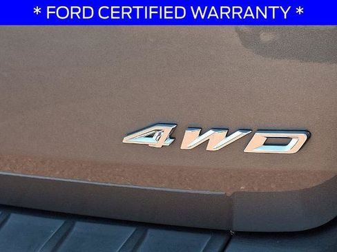Certified 2022 Ford Explorer Limited AWD/4WD image 35