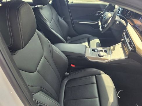 Used 2025 BMW 330i Sedan RWD image 14