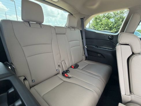 Used 2017 Honda Pilot EX-L image 29