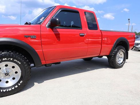 Used 2005 Ford Ranger FX4 AWD/4WD image 33