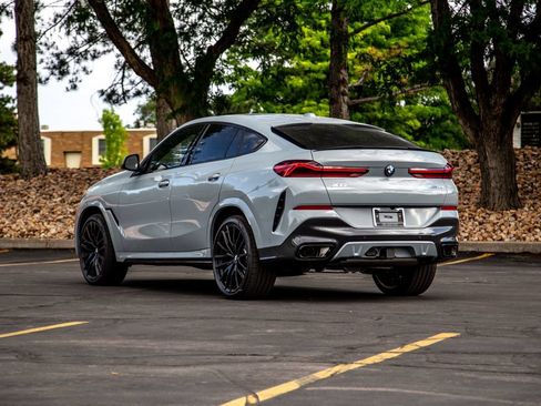 New 2027 BMW X6 xDrive40i w/ Executive Package AWD/4WD image 3