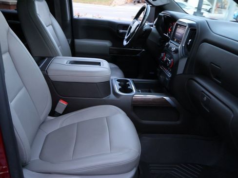 Used 2021 Chevrolet Silverado 1500 LT Trail Boss w/ Convenience Package II image 13