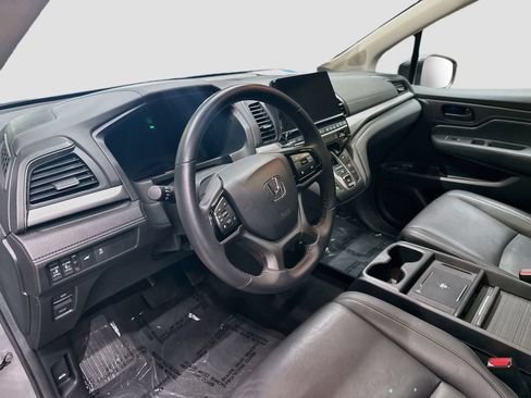 Used 2025 Honda Odyssey EX-L image 9