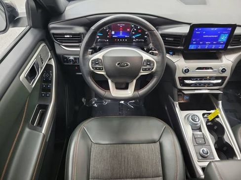 Used 2023 Ford Explorer Timberline w/ Timberline Technology Package AWD/4WD image 14