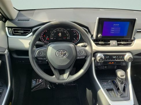 Certified 2025 Toyota RAV4 XLE w/ Convenience Package FWD image 15