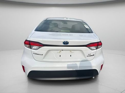 Used 2024 Toyota Corolla LE FWD image 8