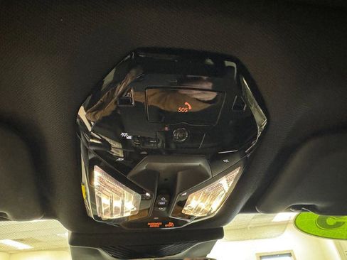 Used 2025 BMW X3 xDrive30i image 10