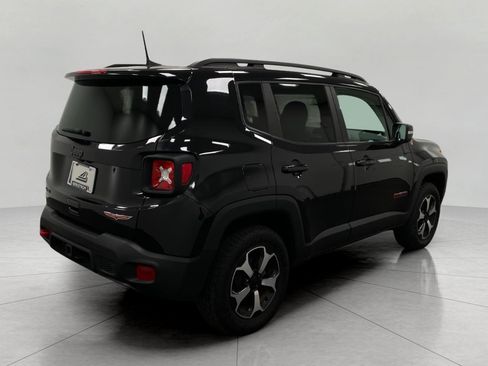Used 2019 Jeep Renegade Trailhawk AWD/4WD image 3